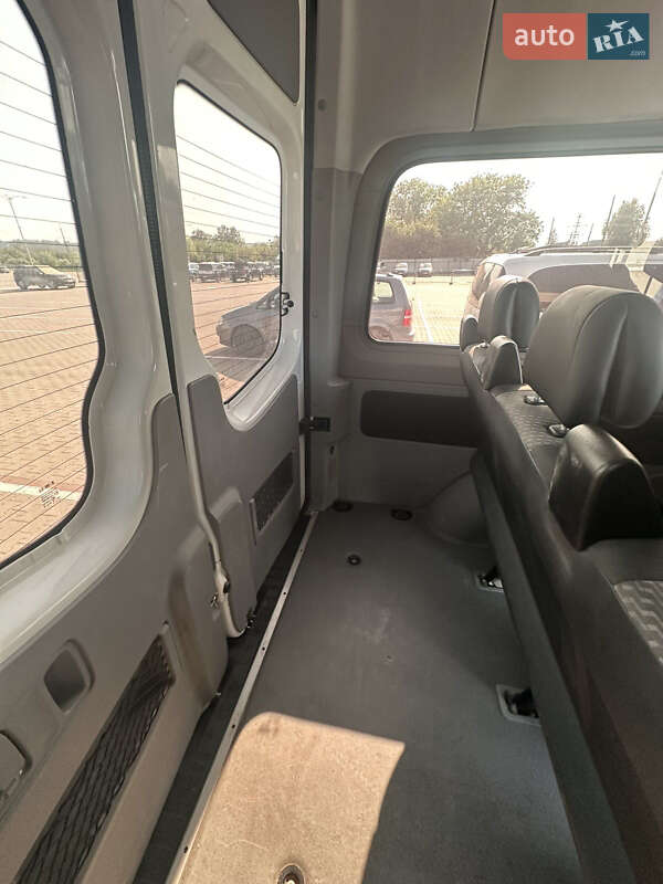 Другие автобусы Volkswagen Crafter 2013 в Черновцах