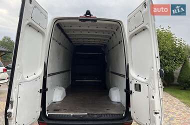 Вантажний фургон Volkswagen Crafter 2016 в 