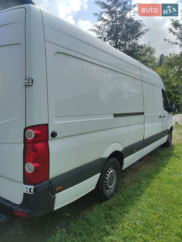 Грузовой фургон Volkswagen Crafter 2012 в Киеве
