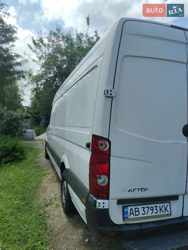 Грузовой фургон Volkswagen Crafter 2012 в Киеве