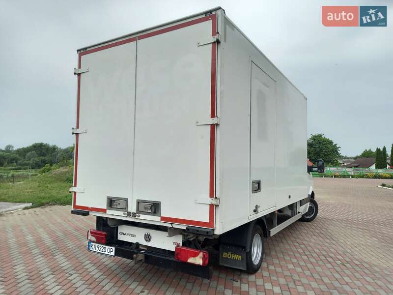 Вантажний фургон Volkswagen Crafter 2012 в Овручі