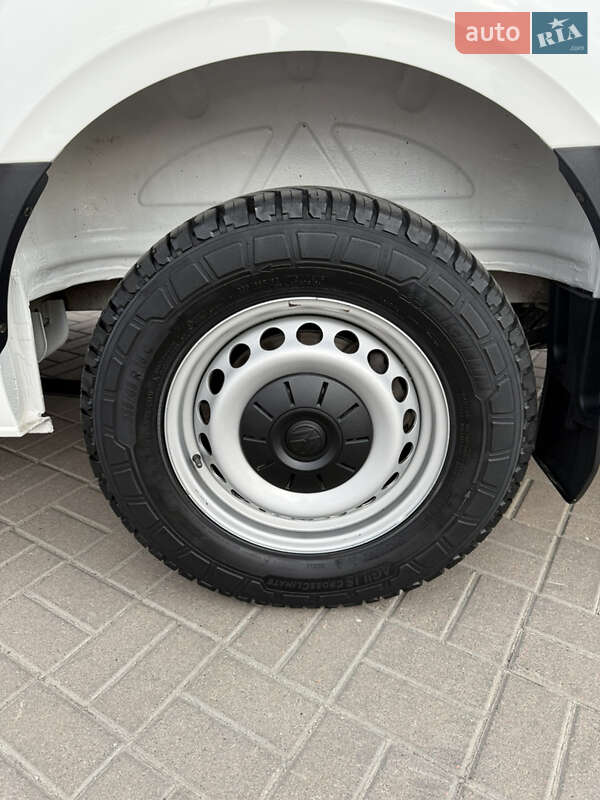 Грузовой фургон Volkswagen Crafter 2021 в Киеве