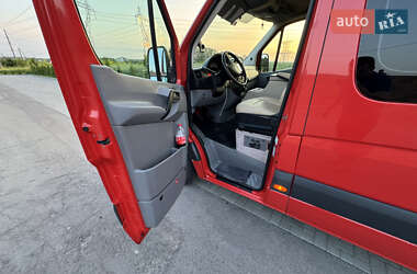 Микроавтобус Volkswagen Crafter 2012 в 