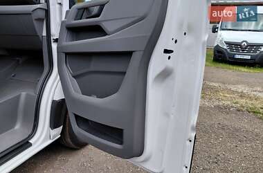 Грузовой фургон Volkswagen Crafter 2019 в 