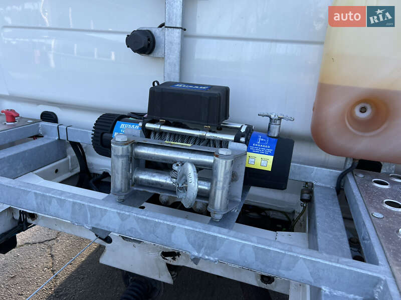 Автовоз Volkswagen Crafter 2011 в Владимире