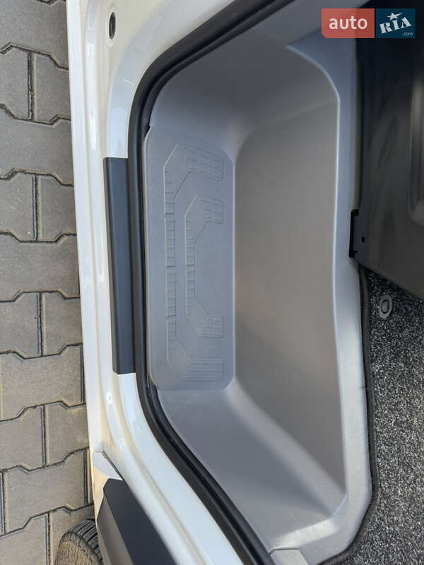 Грузовой фургон Volkswagen Crafter 2019 в Кривом Роге фото 60 Грузовой фургон Volkswagen Crafter 2019 в Кривом Роге