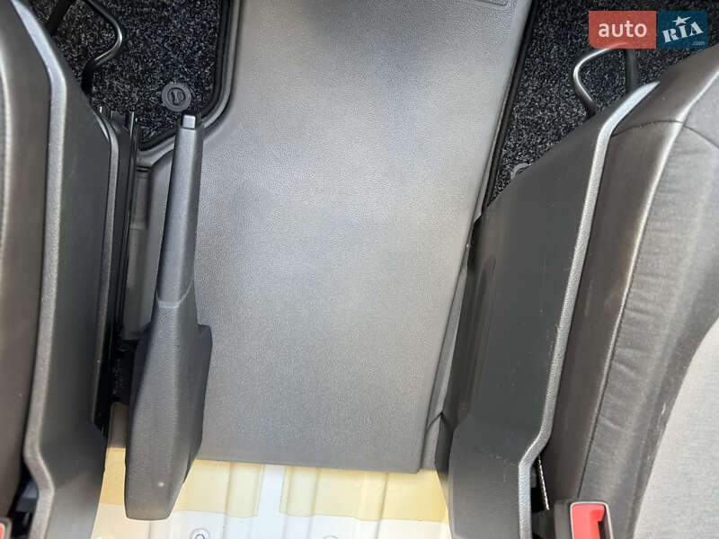Грузовой фургон Volkswagen Crafter 2019 в Кривом Роге фото 91 Грузовой фургон Volkswagen Crafter 2019 в Кривом Роге