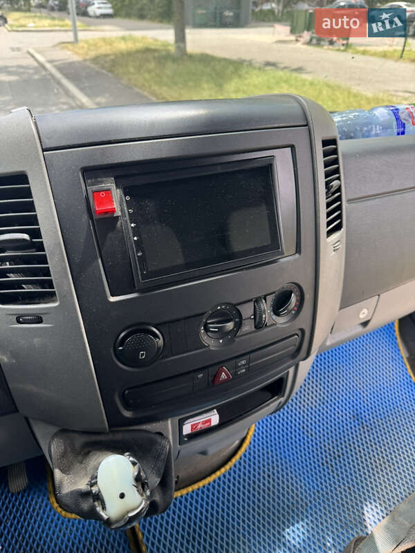 Грузовой фургон Volkswagen Crafter 2007 в Киеве фото 7 Грузовой фургон Volkswagen Crafter 2007 в Киеве