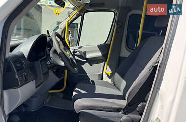 Туристический / Междугородний автобус Volkswagen Crafter 2012 в 