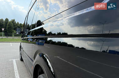 Грузовой фургон Volkswagen Crafter 2022 в 