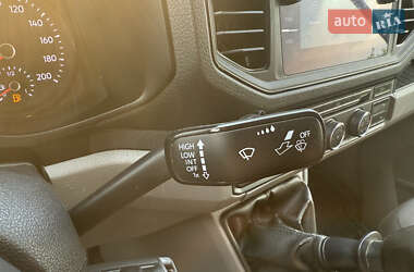 Грузовой фургон Volkswagen Crafter 2022 в 
