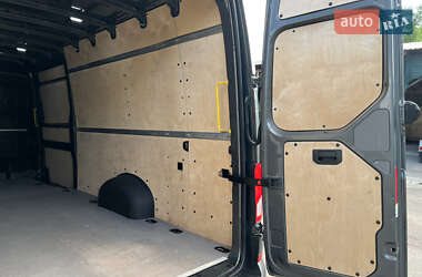 Грузовой фургон Volkswagen Crafter 2020 в 