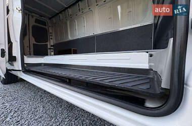 Грузовой фургон Volkswagen Crafter 2016 в 