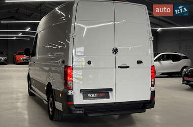 Грузовой фургон Volkswagen Crafter 2020 в 
