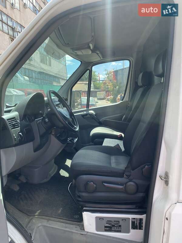 Борт Volkswagen Crafter 2012 в Києві