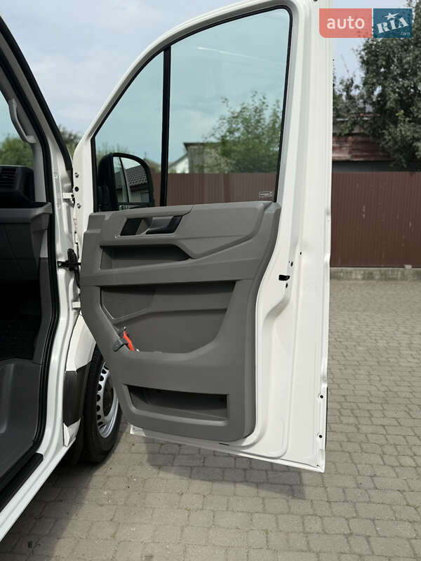 Грузовой фургон Volkswagen Crafter 2021 в Киеве