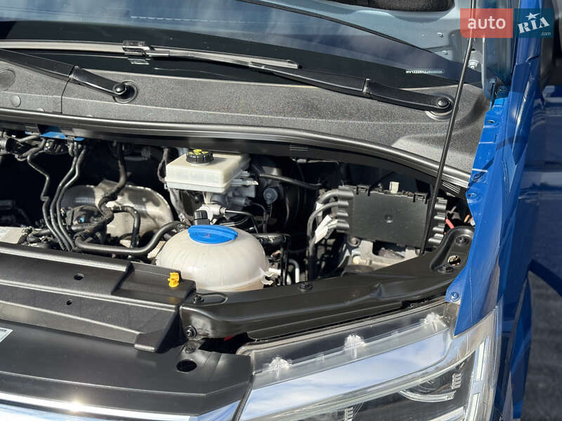 Вантажний фургон Volkswagen Crafter 2019 в Рівному