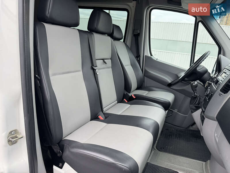 Мікроавтобус Volkswagen Crafter 2015 в Києві