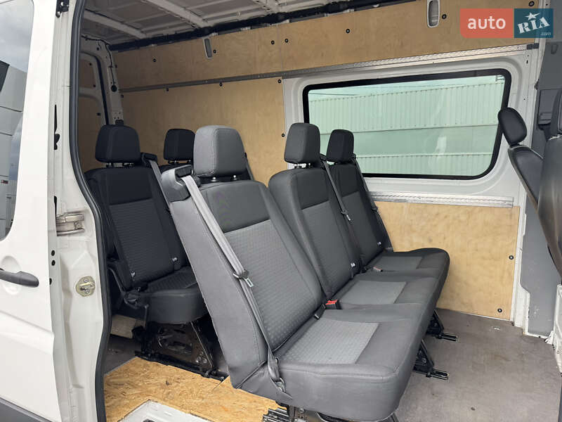 Мікроавтобус Volkswagen Crafter 2015 в Києві