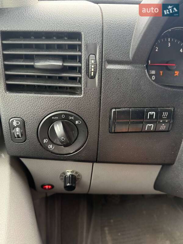 Туристичний / Міжміський автобус Volkswagen Crafter 2012 в Києві