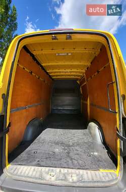 Грузовой фургон Volkswagen Crafter 2015 в 