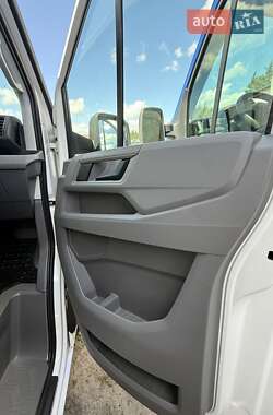 Вантажний фургон Volkswagen Crafter 2021 в 