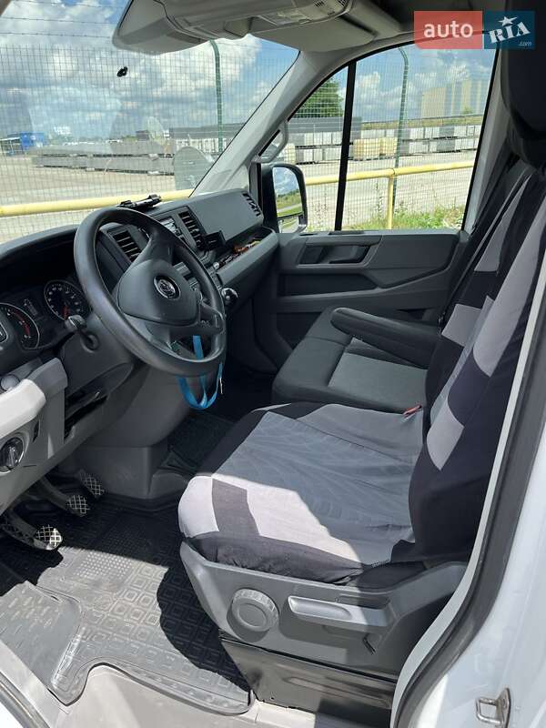 Грузовой фургон Volkswagen Crafter 2019 в Киеве