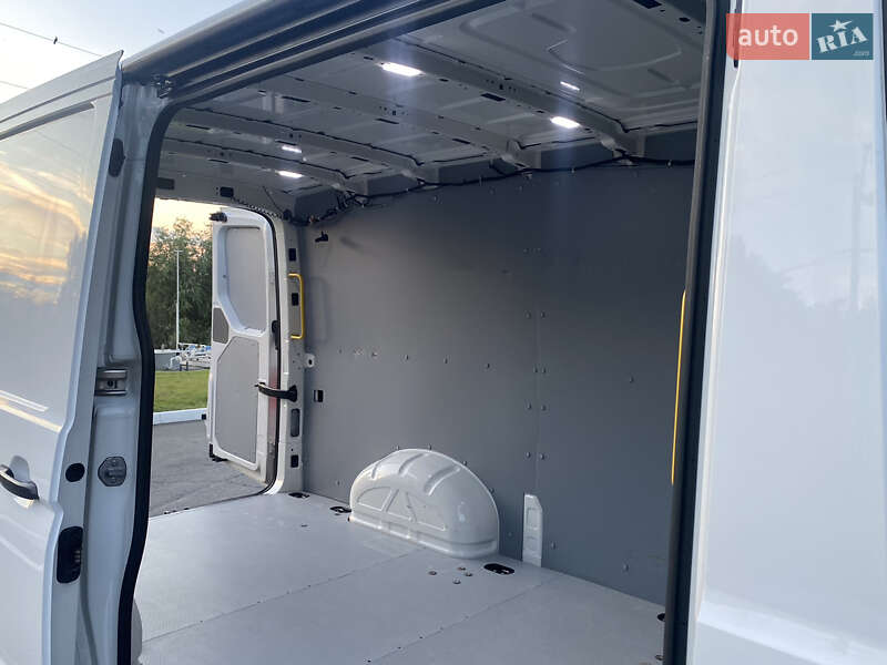 Грузовой фургон Volkswagen Crafter 2020 в Ирпене