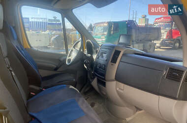 Вантажний фургон Volkswagen Crafter 2012 в 