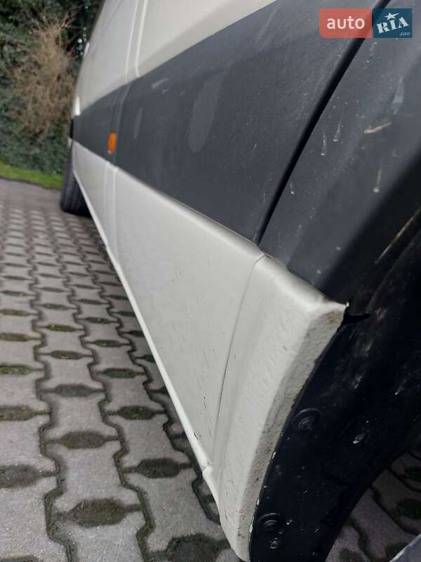 Грузопассажирский фургон Volkswagen Crafter 2007 в Львове