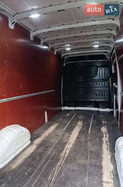 Грузовой фургон Volkswagen Crafter 2019 в 