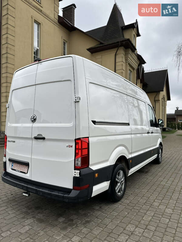 Грузопассажирский фургон Volkswagen Crafter 2017 в Почаеве