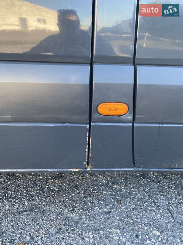 Вантажний фургон Volkswagen Crafter 2011 в Миргороді