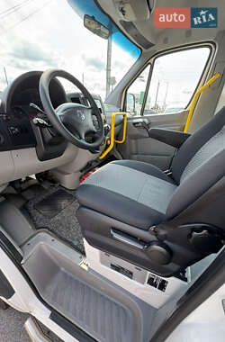 Микроавтобус Volkswagen Crafter 2012 в 
