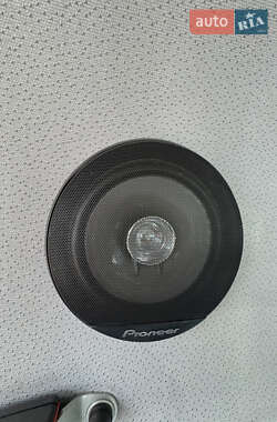 Микроавтобус Volkswagen Crafter 2012 в 