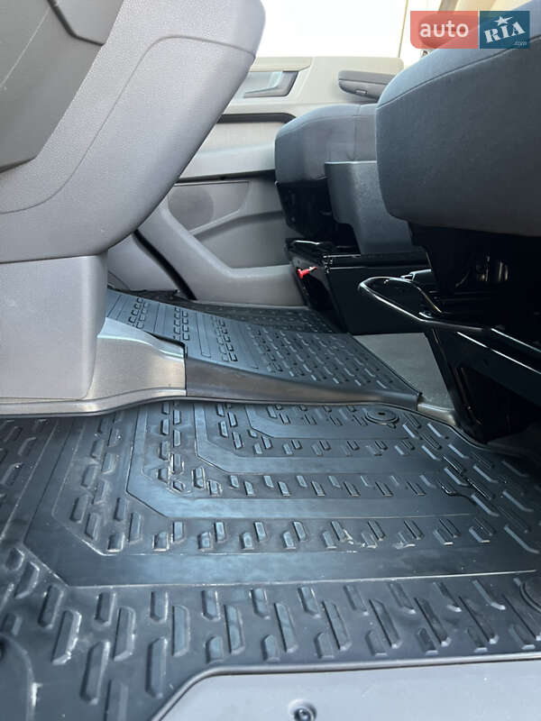 Грузовой фургон Volkswagen Crafter 2021 в Луцке