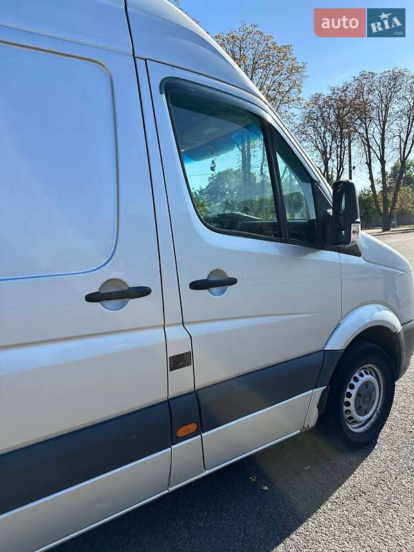 Грузовой фургон Volkswagen Crafter 2015 в Первомайске