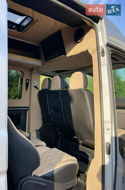 Микроавтобус Volkswagen Crafter 2018 в 