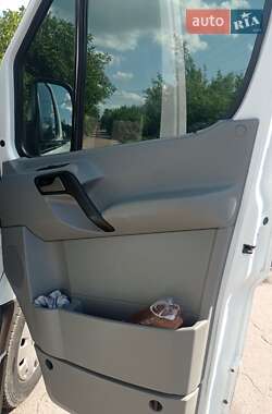 Грузовой фургон Volkswagen Crafter 2014 в 