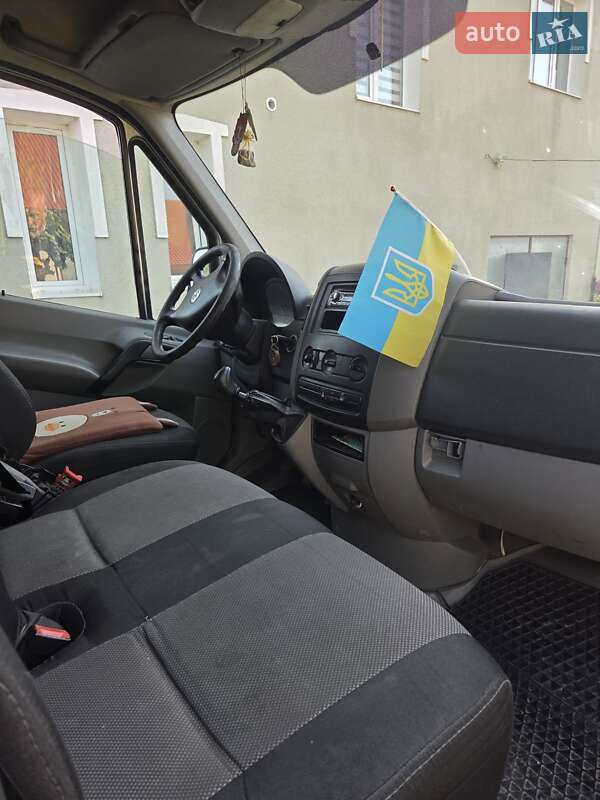 Другие автобусы Volkswagen Crafter 2006 в Рихтичах фото 3 Другие автобусы Volkswagen Crafter 2006 в Рихтичах