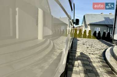 Другие автобусы Volkswagen Crafter 2017 в 