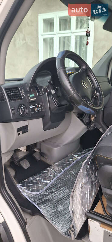 Микроавтобус Volkswagen Crafter 2007 в Черновцах