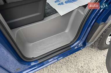 Грузовой фургон Volkswagen Crafter 2019 в 
