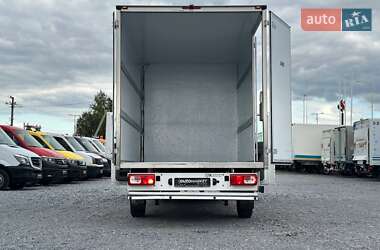 Грузовой фургон Volkswagen Crafter 2021 в 