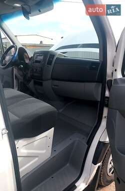 Вантажопасажирський фургон Volkswagen Crafter 2016 в 