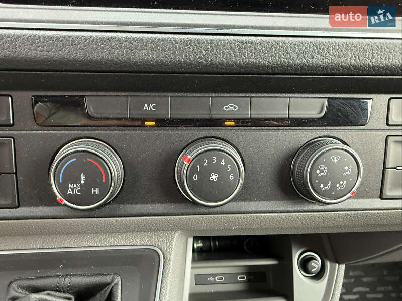 Грузовой фургон Volkswagen Crafter 2022 в Киеве