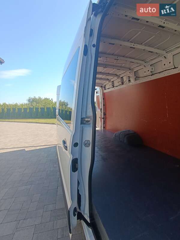 Грузовой фургон Volkswagen Crafter 2018 в Нововолынске фото 34 Грузовой фургон Volkswagen Crafter 2018 в Нововолынске