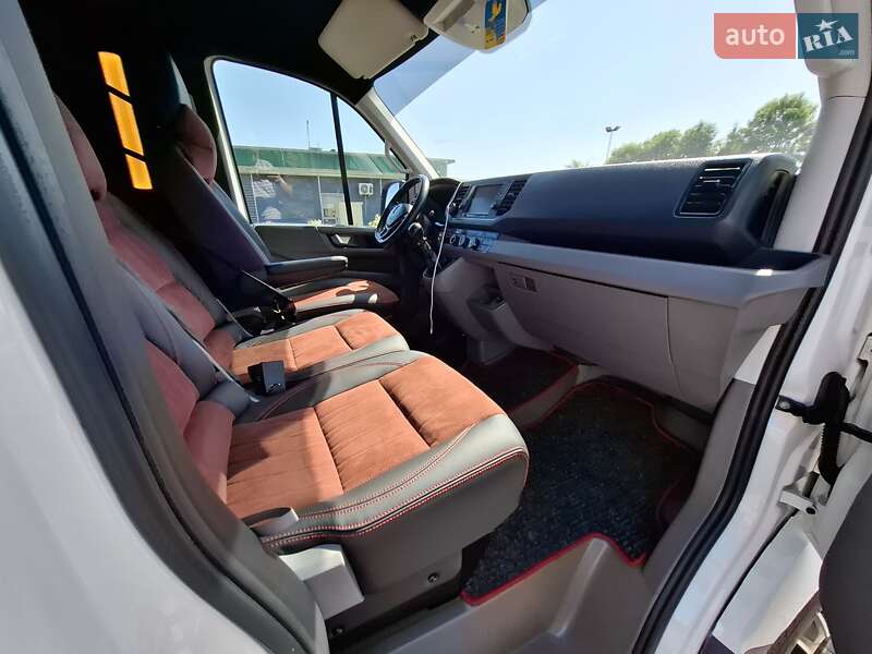 Грузопассажирский фургон Volkswagen Crafter 2019 в Калуше