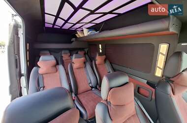 Грузопассажирский фургон Volkswagen Crafter 2019 в 