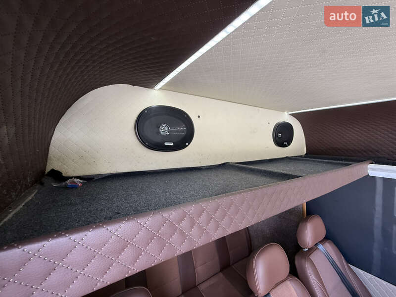 Микроавтобус Volkswagen Crafter 2018 в Стрые фото 61 Микроавтобус Volkswagen Crafter 2018 в Стрые